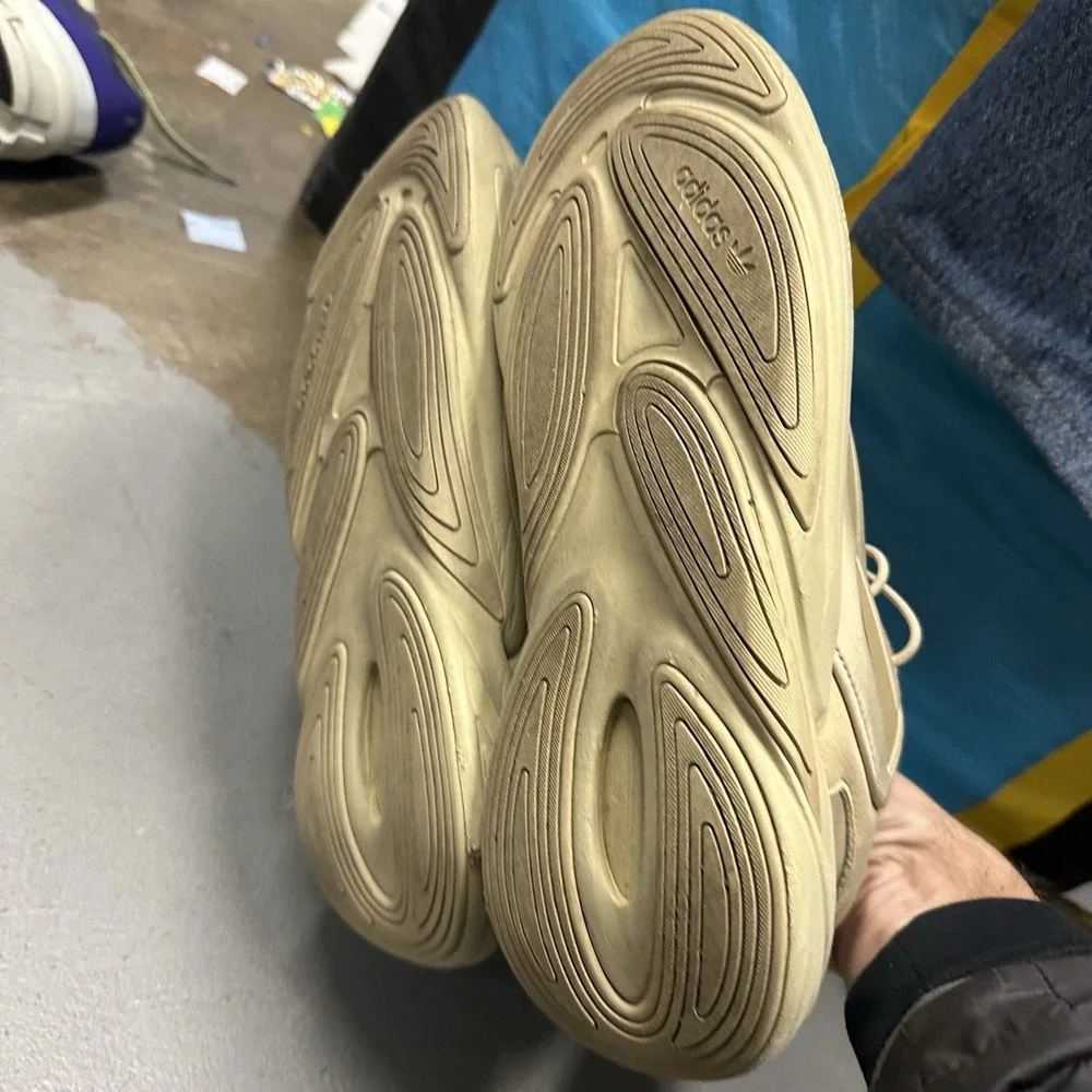 adidas ozelia mens